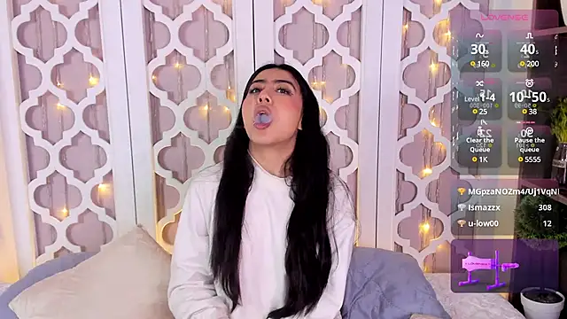 aniie west online show from 02/17/25, 03:31