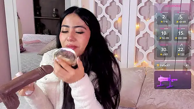 aniie west online show from 02/18/25, 03:21