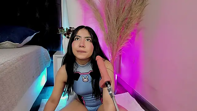 aniie west online show from 09/12/25, 01:44