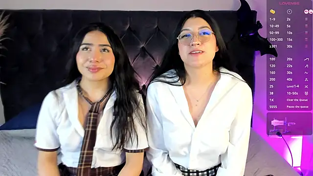 aniie west online show from 10/23/25, 07:07