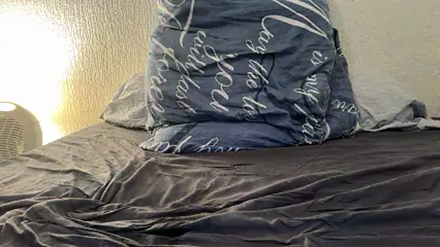 mangemoilabite1 online show from 04/02/26, 04:37