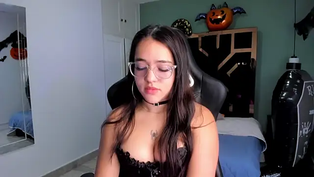 Billie Jhonson  online show from 10/29/25, 08:10