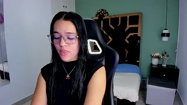 Billie Jhonson  online show from 11/10/25, 07:24