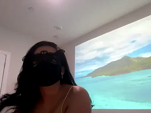 Snapshot of desiiiinigal chatting on 12/18/25, 09:21 desiiiinigal online show from 12/18/25, 09:21