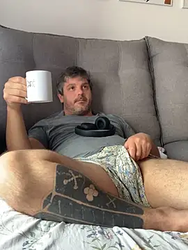 Snapshot of Taurino_gostoso chatting on 03/17/25, 12:57 Taurino gostoso online show from 03/17/25, 12:57