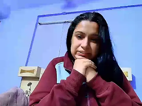 Sophia James online show from 03/07/25, 03:49