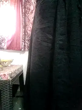 laxmitelugu78 online show from 02/02/25, 08:46