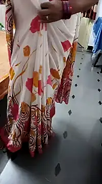 laxmitelugu78 online show from 02/04/25, 01:59