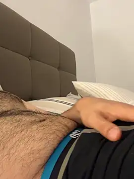 MarioJavi1976 online show from 11/28/25, 11:29