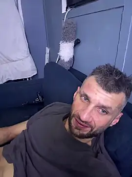 sexyhotstud12 online show from 12/21/25, 09:49