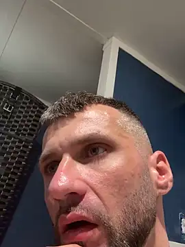 sexyhotstud12 online show from 12/21/25, 10:28