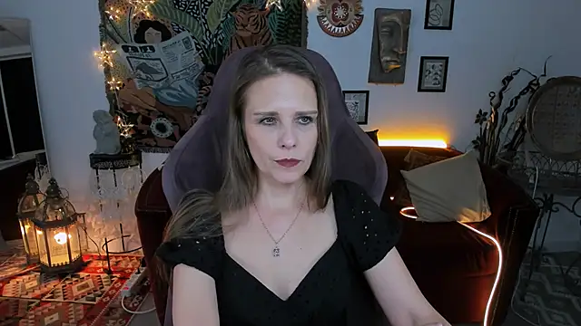 EmiliaBedy online show from 02/13/25, 12:11