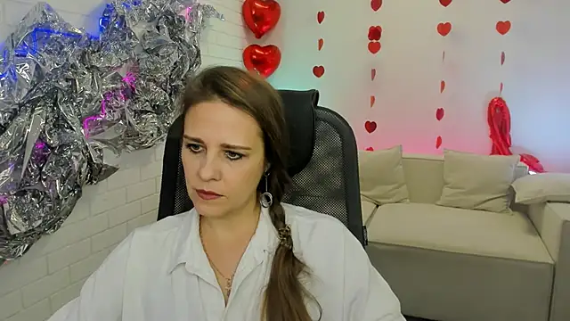 EmiliaBedy online show from 02/25/25, 09:09