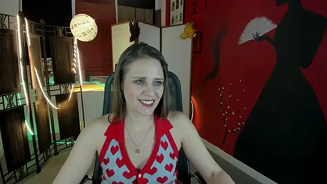 EmiliaBedy online show from 03/04/25, 03:15