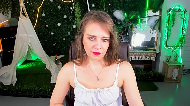 EmiliaBedy online show from 03/31/26, 09:10