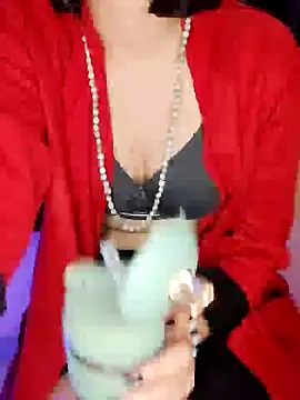 Snapshot of Aapsara_ chatting on 01/28/25, 07:53 Aapsara  online show from 01/28/25, 07:53