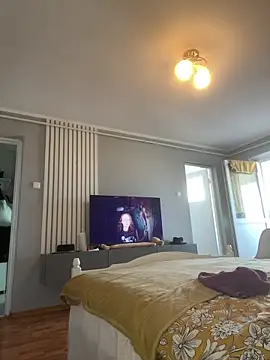 bunnythetailor online show from 01/31/25, 01:34