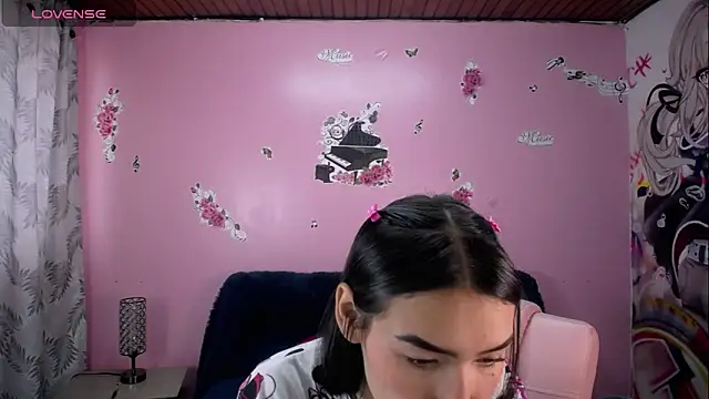 Snapshot of Sofii_cutee chatting on 01/31/25, 12:40 Sofii cutee online show from 01/31/25, 12:40