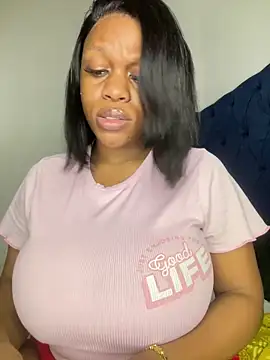 Boneca25 online show from 12/18/25, 01:50