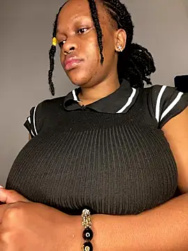 Boneca25 online show from 01/08/26, 10:17