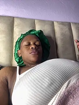 Boneca25 online show from 03/16/26, 10:58