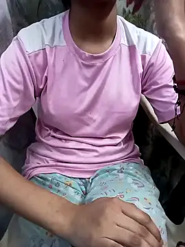 Snapshot of Tanu-00 chatting on 02/12/25, 01:59 Tanu-00 online show from 02/12/25, 01:59