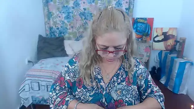 Sweeetnaughty online show from 03/08/26, 02:21