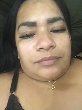 Snapshot of indiazinha69_ chatting on 04/18/26, 09:26 indiazinha69 online show from 04/18/26, 09:26