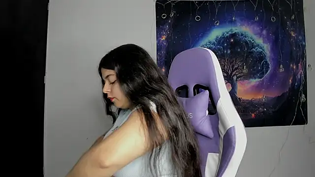 Snapshot of Little_Shaara chatting on 02/10/25, 07:07 Little Shaara online show from 02/10/25, 07:07