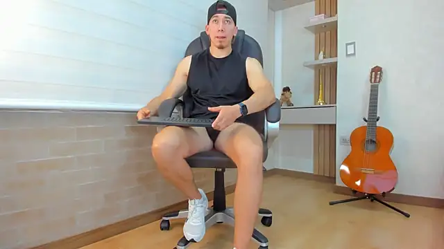 Tombarden online show from 12/22/25, 07:11