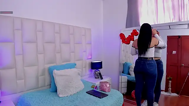 Ariana rouse online show from 02/28/25, 05:59