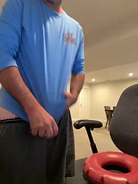 Snapshot of harrychest chatting on 09/10/25, 05:02 harrychest online show from 09/10/25, 05:02