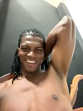 Snapshot of SlykaandpettterX chatting on 12/01/25, 04:28 SlykaandpettterX online show from 12/01/25, 04:28