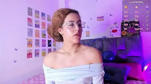 Isangel  online show from 03/21/25, 04:06