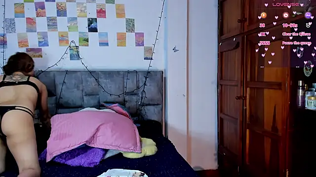 Snapshot of Isangel_ chatting on 03/26/26, 05:02 Isangel online show from 03/26/26, 05:02