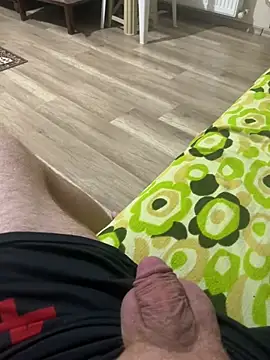 Snapshot of excementt chatting on 02/27/25, 11:37 excementt online show from 02/27/25, 11:37