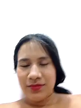 Snapshot of sol_miluna2 chatting on 09/22/25, 11:51 sol miluna2 online show from 09/22/25, 11:51