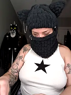 goblingirl888 online show from 10/30/25, 06:15