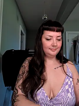 Snapshot of goblingirl888 chatting on 04/08/26, 07:47 goblingirl888 online show from 04/08/26, 07:47