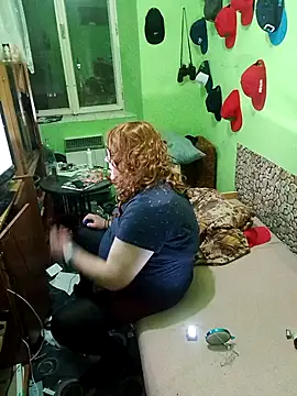 Snapshot of Adrianka chatting on 03/28/26, 12:43 Adrianka online show from 03/28/26, 12:43