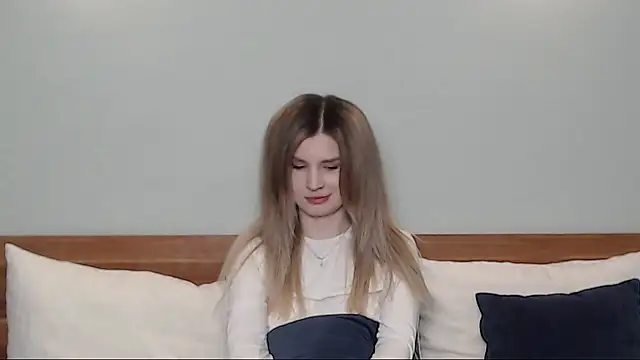 Chloe Addison online show from 02/12/25, 05:16