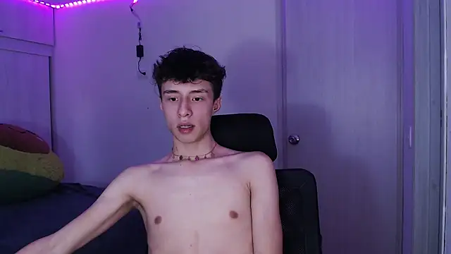 Snapshot of Juanmres chatting on 04/03/26, 09:02 Juanmres online show from 04/03/26, 09:02