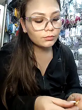 Vale Saenzz online show from 10/01/25, 12:49