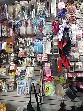 Vale Saenzz online show from 06/04/26, 08:15
