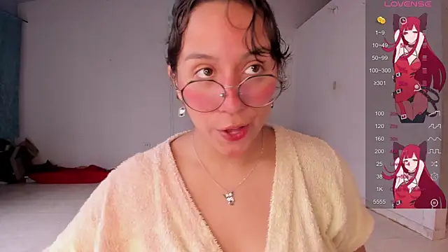 Ludovica6669 online show from 03/04/25, 03:04