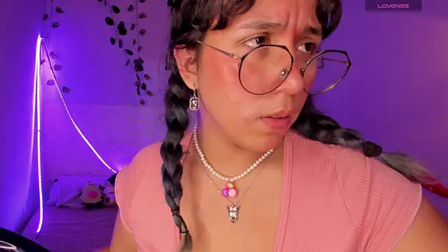 Ludovica6669 online show from 03/08/25, 12:55