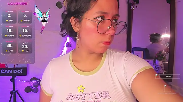 Ludovica6669 online show from 11/18/25, 09:08