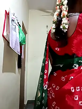 Snapshot of TeluguammayiMahi chatting on 03/25/26, 10:49 TeluguammayiMahi online show from 03/25/26, 10:49