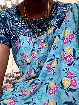 Snapshot of TeluguammayiMahi chatting on 04/05/26, 11:24 TeluguammayiMahi online show from 04/05/26, 11:24