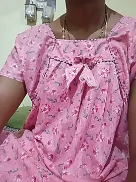 Snapshot of TeluguammayiMahi chatting on 06/07/26, 10:57 TeluguammayiMahi online show from 06/07/26, 10:57